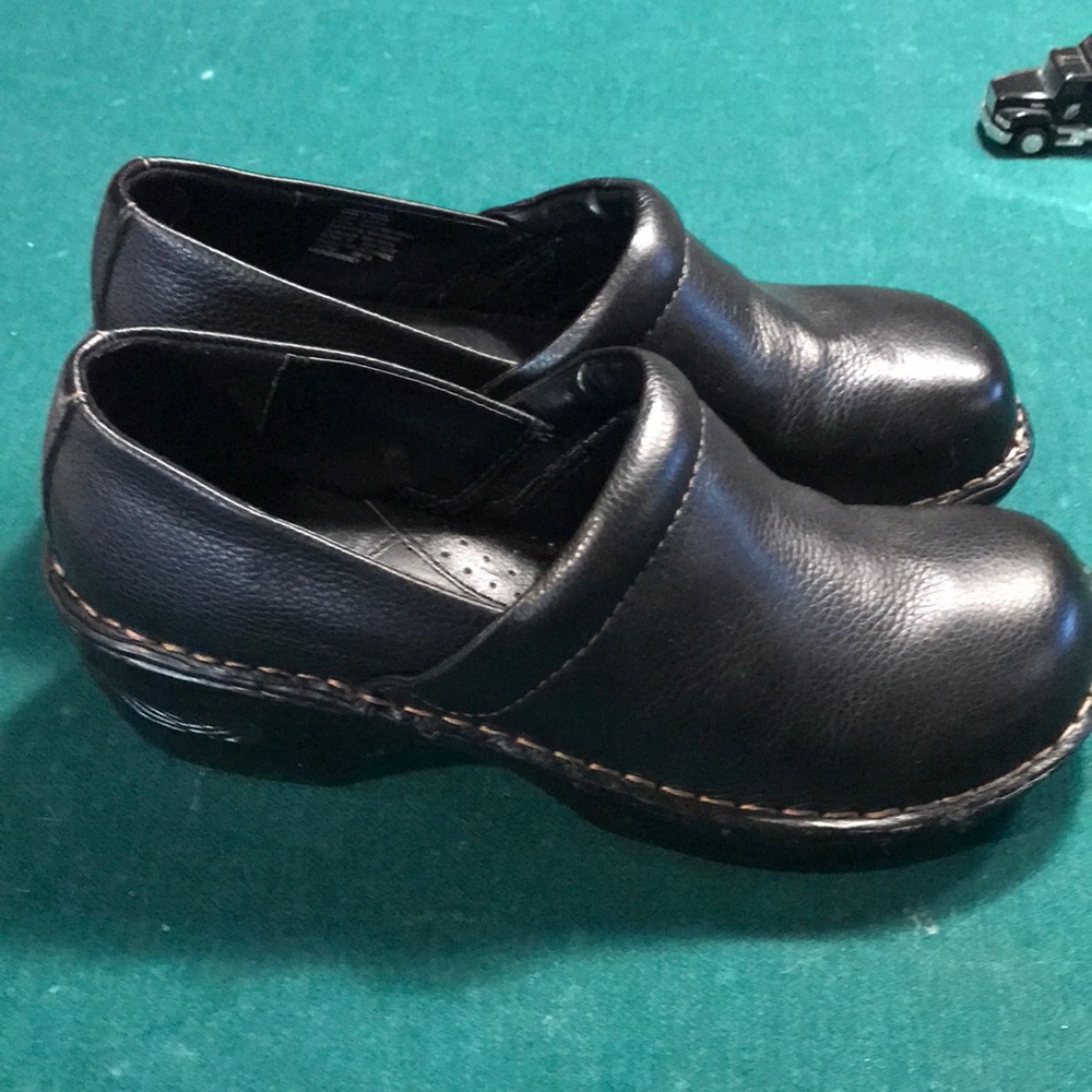 Shoes - slip ons